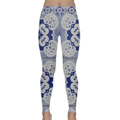 Ceramic Portugal Tiles Wall Classic Yoga Leggings by Amaryn4rt