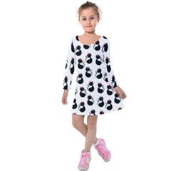 Cat Seamless Animal Pattern Kids  Long Sleeve Velvet Dress by Amaryn4rt