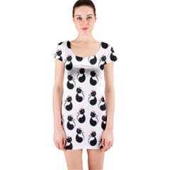 Cat Seamless Animal Pattern Short Sleeve Bodycon Dress by Amaryn4rt