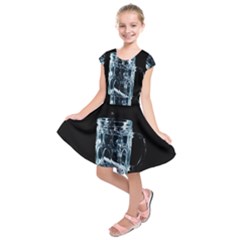 Glass Water Liquid Background Kids  Short Sleeve Dress by BangZart