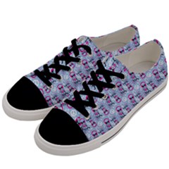 Pattern Kitty Headphones  Men s Low Top Canvas Sneakers by iCreate