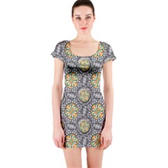 Beveled Geometric Pattern Short Sleeve Bodycon Dress by linceazul