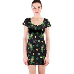 St Patricks Day Pattern Short Sleeve Bodycon Dress by Valentinaart