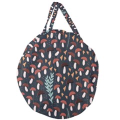 Summer 2019 50 Giant Round Zipper Tote by HelgaScand