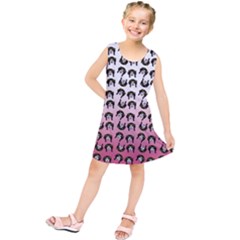 Retro Girl Daisy Chain Pattern Kids  Tunic Dress by snowwhitegirl