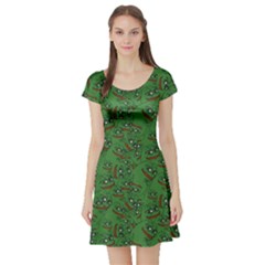 Pepe The Frog Perfect A-ok Handsign Pattern Praise Kek Kekistan Smug Smile Meme Green Background Short Sleeve Skater Dress by snek