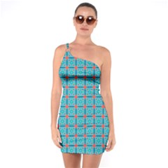 Celerina One Soulder Bodycon Dress by deformigo