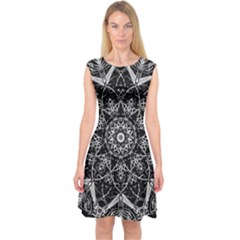 Black And White Pattern Capsleeve Midi Dress by Sobalvarro