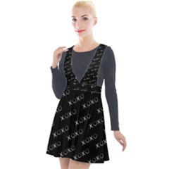 Xoxo Black And White Pattern, Kisses And Love Geometric Theme Plunge Pinafore Velour Dress by Casemiro