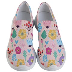 Tekstura-fon-tsvety-berries-flowers-pattern-seamless Women s Lightweight Slip Ons by Sobalvarro