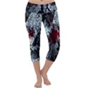 Flamelet Capri Yoga Leggings View1