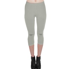 Silver Cloud Grey & Black - Capri Leggings  by FashionLane