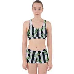 Minimal Stripes Pattern Work It Out Gym Set by designsbymallika