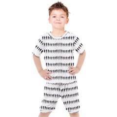 Athletic Running Graphic Silhouette Pattern Kids  Tee And Shorts Set by dflcprintsclothing