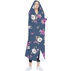 Flowers Pattern Wearable Blanket by Sparkle