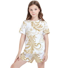 Flowers Shading Pattern Kids  Tee And Sports Shorts Set by fashionpod