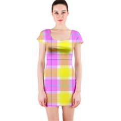 Pink Tartan-8 Short Sleeve Bodycon Dress by tartantotartanspink2