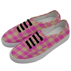 Pink Tartan 4 Men s Classic Low Top Sneakers by tartantotartanspink2