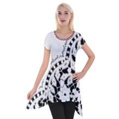 Im Fourth Dimension Black White 3 Short Sleeve Side Drop Tunic by imanmulyana