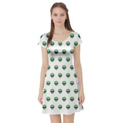 Aliens Ufo Fantasy Pattern Short Sleeve Skater Dress by Wegoenart