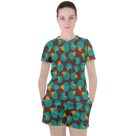 Vector-illustration-seamless-pattern-with-cartoon-duck Women s Tee And Shorts Set by Wegoenart