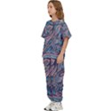 Background Ornament Paisley Kids  Tee and Pants Sports Set View2