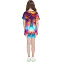 Sci-fi Fantasy Art Painting Colorful Pattern Kids  Tee And Sports Shorts Set View2