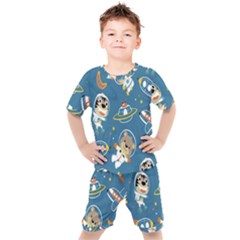 Seamless-pattern-funny-astronaut-outer-space-transportation Kids  Tee And Shorts Set by Salman4z