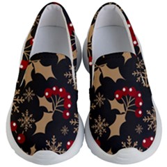 Christmas Pattern With Snowflakes Berries Kids Lightweight Slip Ons by pakminggu