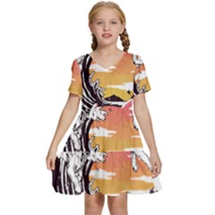 Gray Wolf Beach Waves A Wolf Animal Retro Kids  Short Sleeve Tiered Mini Dress by pakminggu