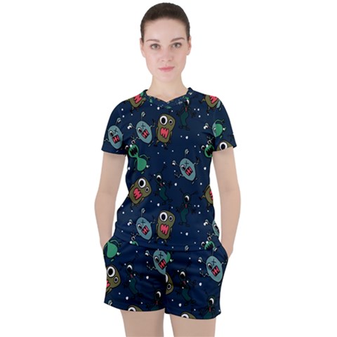 Monster Alien Pattern Seamless Background Women s T-shirt And Shorts Set by pakminggu