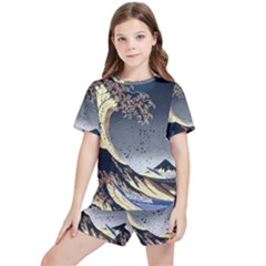 The Great Wave Off Kanagawa Japan Japanese Waves Kids  T-shirt And Sports Shorts Set by pakminggu