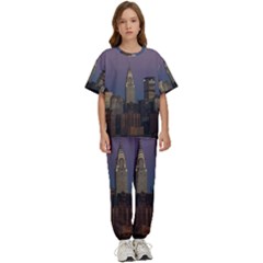 Skyline-city-manhattan-new-york Kids  T-shirt And Pants Sports Set by Ket1n9