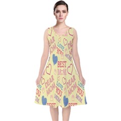 Love Mom Happy Mothers Day I Love Mom Graphic Pattern V-neck Midi Sleeveless Dress  by Vaneshop