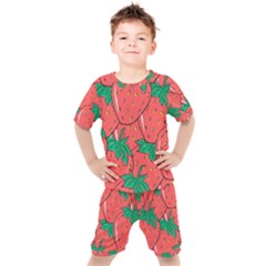 Texture Sweet Strawberry Dessert Food Summer Pattern Kids  T-shirt And Shorts Set by Sarkoni