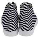 Zigzag Chevron Pattern Women s Mid-Top Canvas Sneakers View4