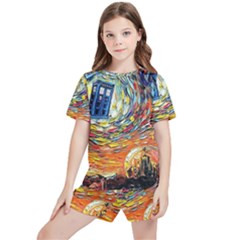 Tardis Starry Night Doctor Who Van Gogh Parody Kids  T-shirt And Sports Shorts Set by Modalart