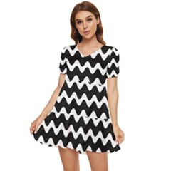 Wave Pattern Wavy Halftone Tiered Short Sleeve Babydoll Dress by Maspions