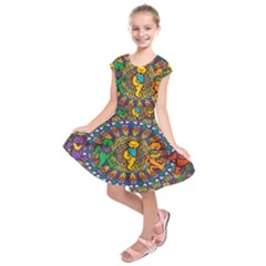 Dead Dancing Bears Grateful Dead Pattern Kids  Short Sleeve Dress by Grandong