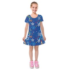 Christmas Stars Pattern Star Kids  Short Sleeve Velvet Dress by Maspions