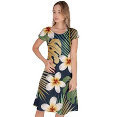 Seamless Pattern With Tropical Strelitzia Flowers Leaves Exotic Background Classic Short Sleeve Dress by Ket1n9