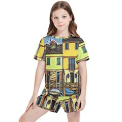 Colorful Venice Homes - Venezia, Italy Kids  T-shirt And Sports Shorts Set by ConteMonfrey