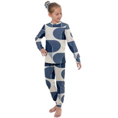 A Minimalist Pattern With Simple Lines And Shapes, Creating A Clean And Modern Aesthetic 04 Kids  Long Sleeve Set  by myclothy