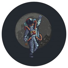 Illustration-drunk-astronaut Round Trivet by Salman4z